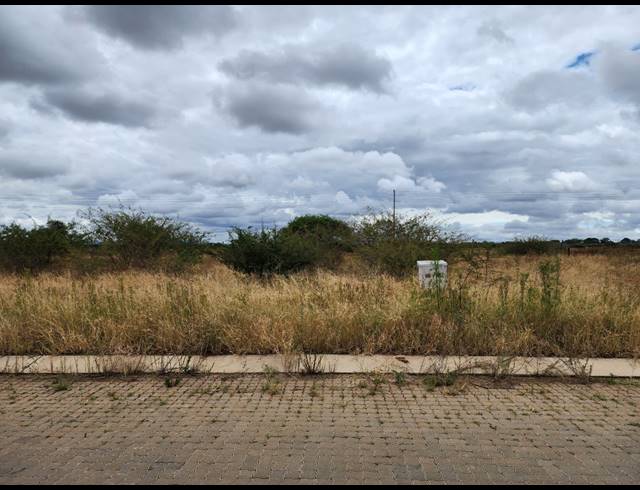 790M² VACANT LAND FOR SALE IN MAGNA VIA INDUSTRIAL